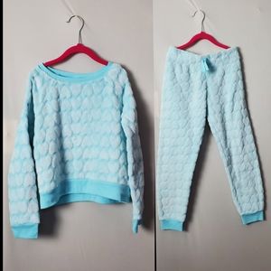 Warm pajamas for kids  Girl Size Large